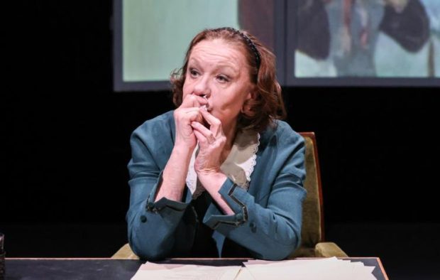 d77e675cc22f8eb5e6def8757678eb82