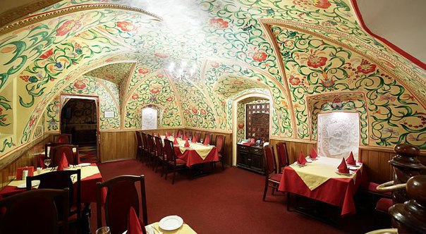 Подборка старейших ресторанов Москвы