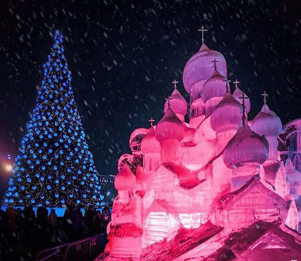 Фестиваль "Ледовая Москва. В кругу семьи" продлили до 26 февраля Фестиваль "Ледовая Москва. В кругу семьи" продлили до 26 февраля