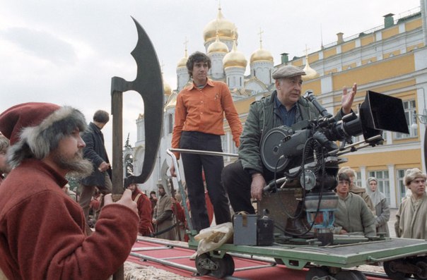 Несколько улиц в разных районах Москвы перекроют для съемок сериала