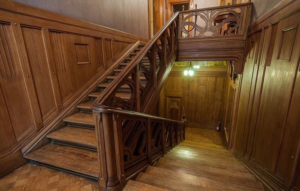 Особняк Носова — двухэтажный дом московского купца-старообрядца Особняк Носова — двухэтажный дом московского купца-старообрядца